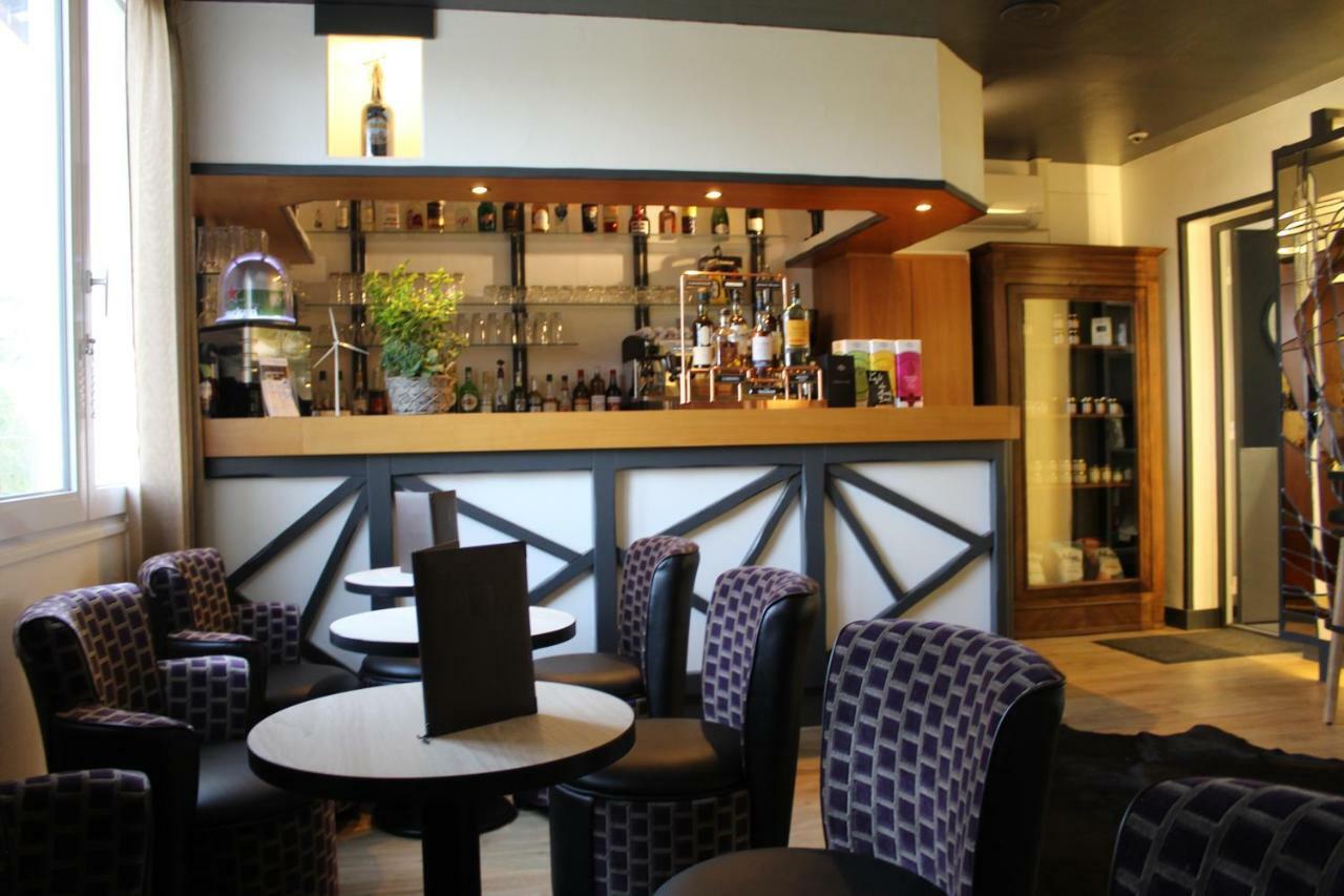 Logis Le Quai Fleuri Hotel Les Villages Voveens Eksteriør billede