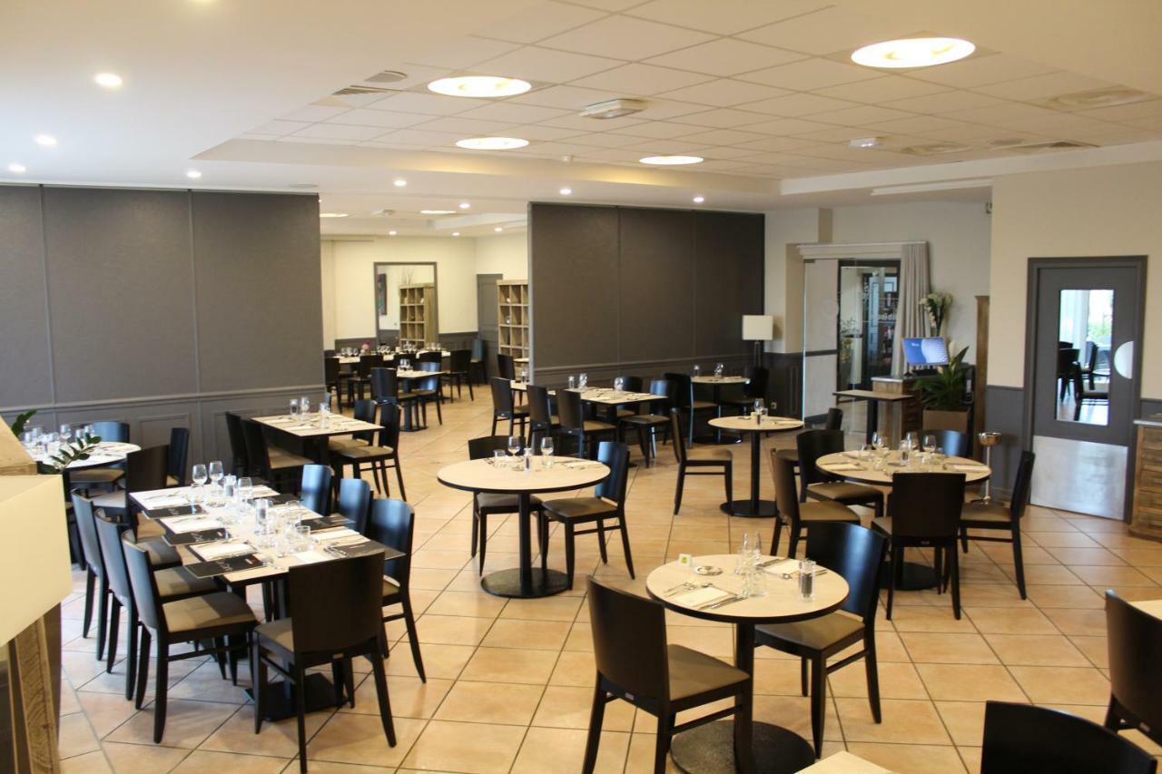 Logis Le Quai Fleuri Hotel Les Villages Voveens Eksteriør billede